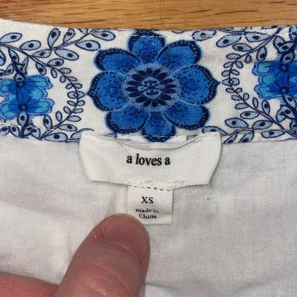 A loves A blue and white floral mini dress - Picture 2 of 3